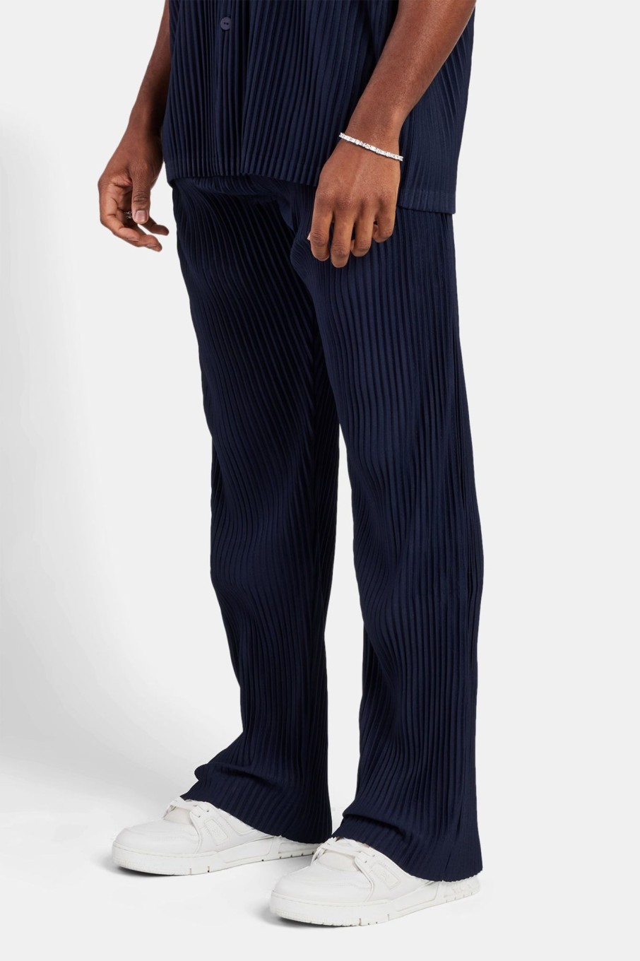 Trousers & Joggers | CLO-BOT-TRO Trousers & Joggers Relaxed Pleated Trouser - Navy