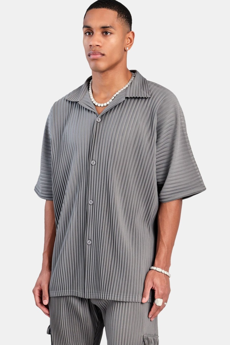 Shirts | CLO-TOP-SHIR Shirts Short Sleeve Pleated Shirt - Dark Grey