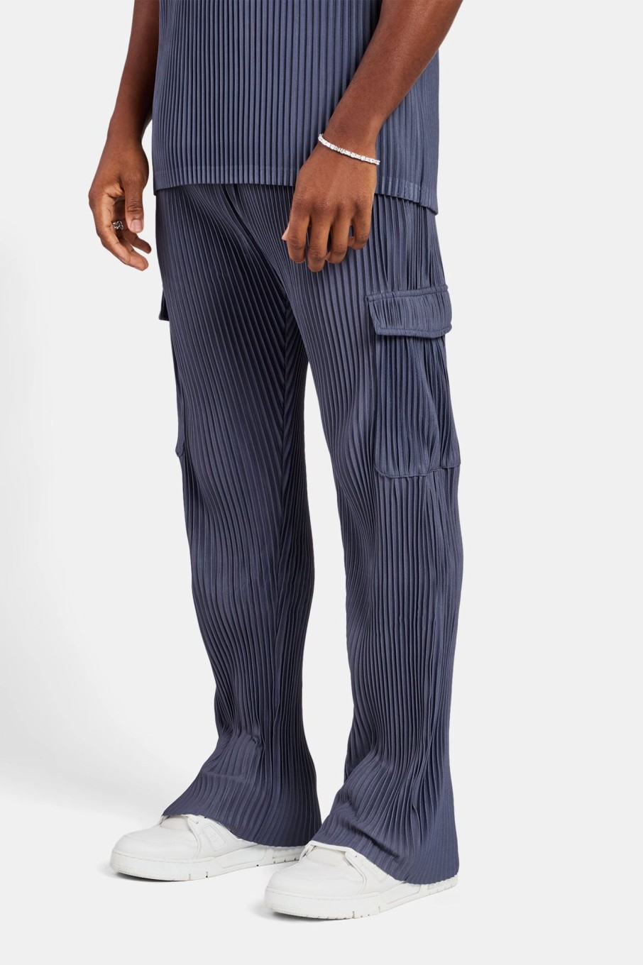 Trousers & Joggers | CLO-BOT-TRO Trousers & Joggers Relaxed Pleated Cargo Trouser - Dusty Blue