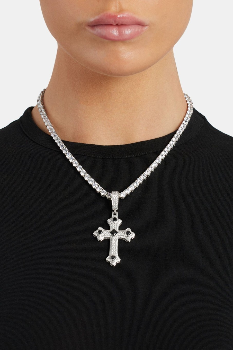 Pendants | cernucci Pendants Iced Clear U0026 Black Cz Cross Pendant